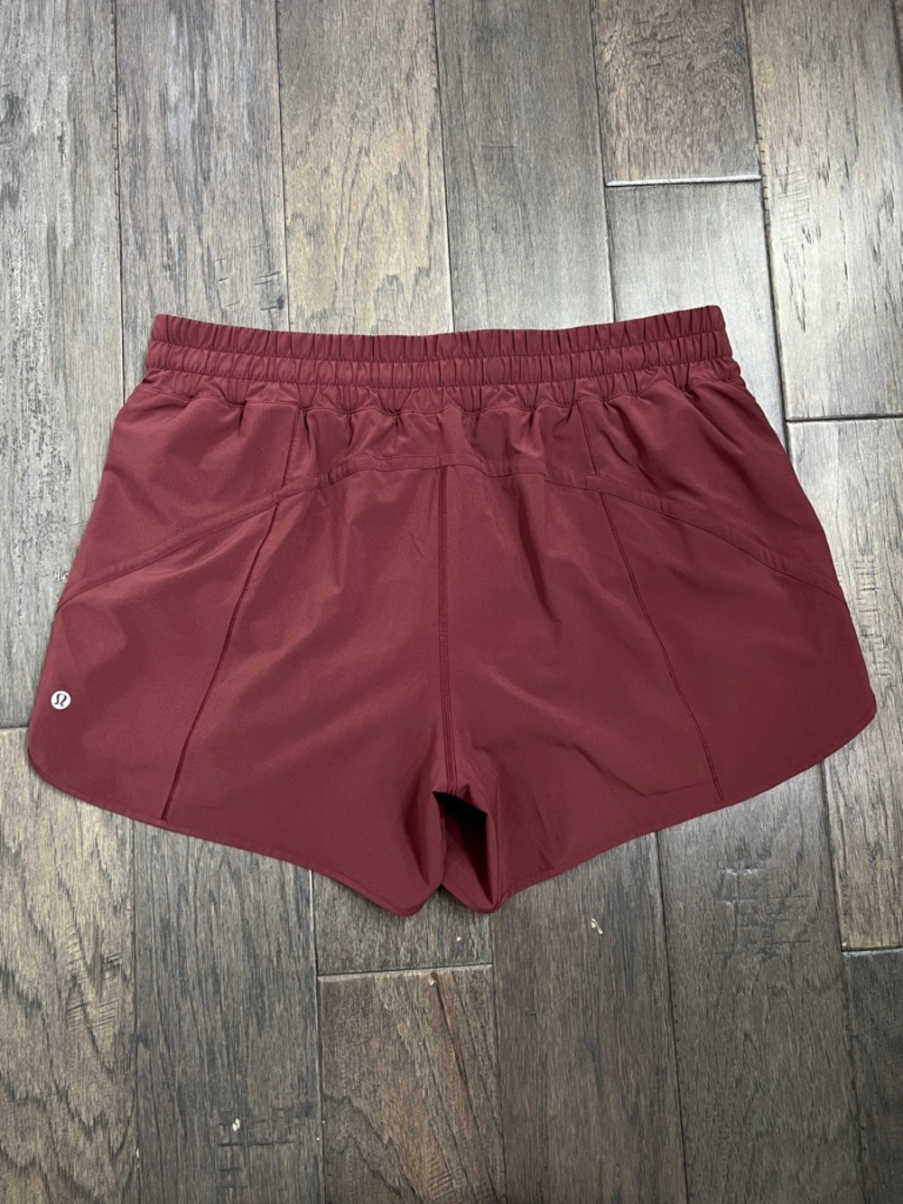 Lululemon NWOT Track That Mid-Rise Lined Short 5" Red Merlot - Picture 3 of 8